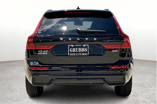2026 Volvo XC60 CORE
