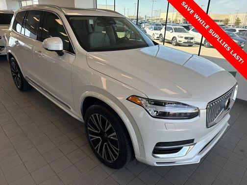2025 Volvo XC90 Plug-In Hybrid T8 Plus 7-Seater