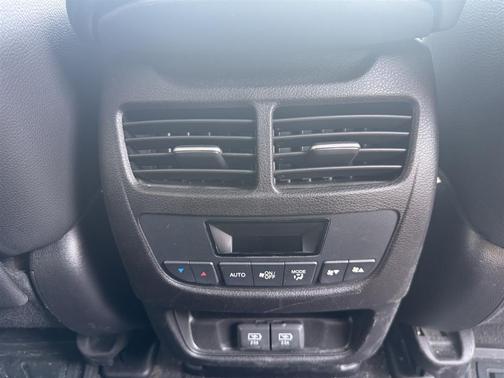 2017 Acura MDX 3.5L w/Technology Package