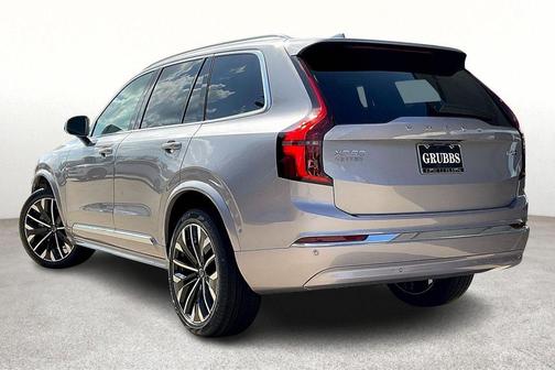 2026 Volvo XC90 B6 Plus 7-Seater
