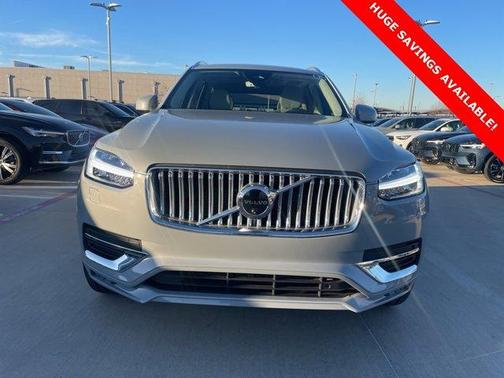 2025 Volvo XC90 B6 Plus 7 Passenger