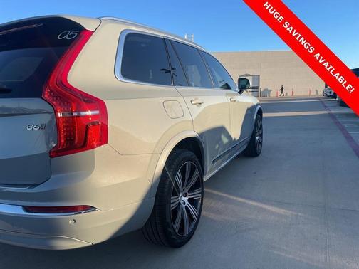 2025 Volvo XC90 B6 Plus 7-Seater