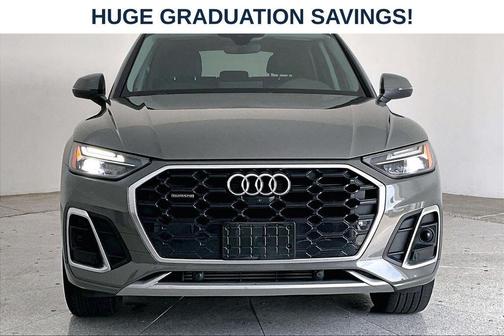 Chronos Gray Metallic 2023 Audi Q5 45 S line Premium Plus