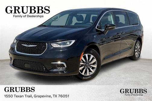 2024 Chrysler Pacifica Hybrid Select