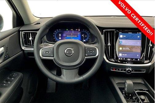 2025 Volvo S60 B5 Core