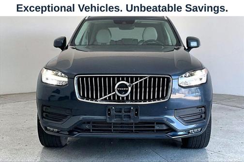 Denim Blue Metallic 2021 Volvo XC90 T6 Momentum 7 Passenger