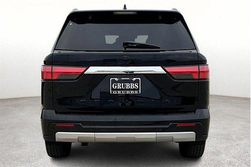 2023 Toyota Sequoia SR5