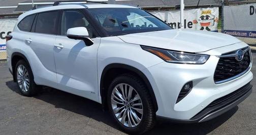 2024 Toyota Highlander Hybrid Platinum