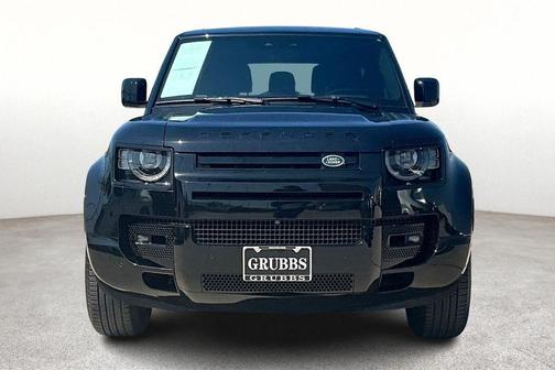 2024 Land Rover Defender P400 X-Dynamic SE