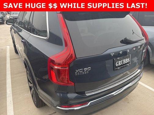 2025 Volvo XC90 B6 Plus 7 Passenger