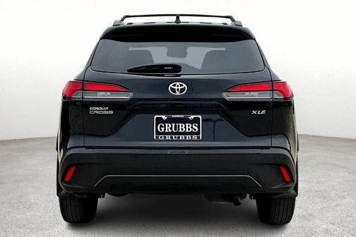 2024 Toyota Corolla Cross XLE