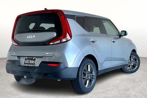 2022 Kia Soul EX