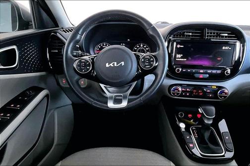 2022 Kia Soul EX