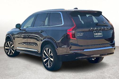 2026 Volvo XC90 B5 Core