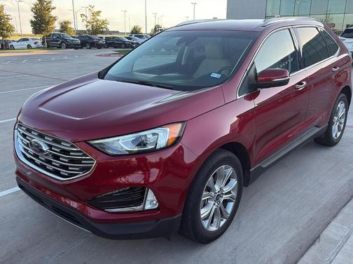 2019 Ford Edge Titanium