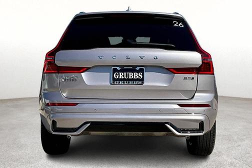 2026 Volvo XC60 B5 Core