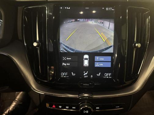 2020 Volvo XC60 T5 Momentum