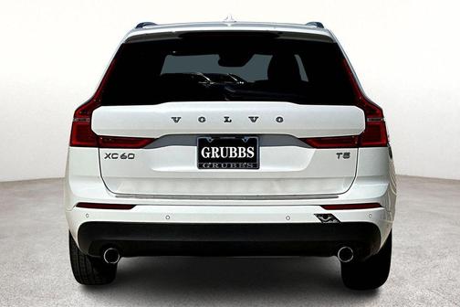 2020 Volvo XC60 T5 Momentum