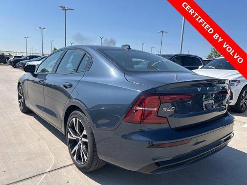 2025 Volvo S60 B5 Plus
