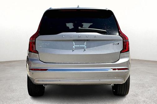 2026 Volvo XC90 B5 Plus 7-Seater