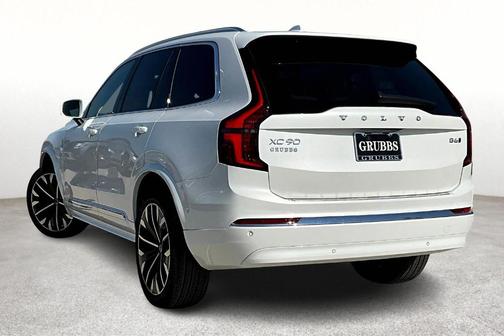 2026 Volvo XC90 B6 Ultra Dark Theme 7-Seater