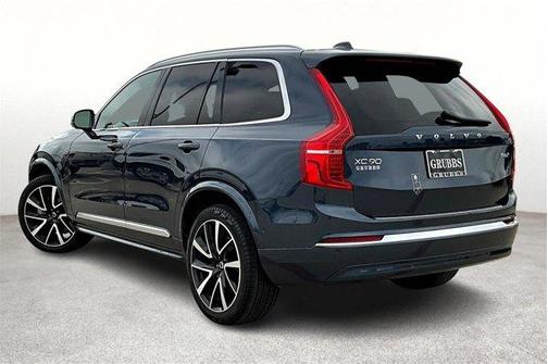 2025 Volvo XC90 B6 Plus 7 Passenger