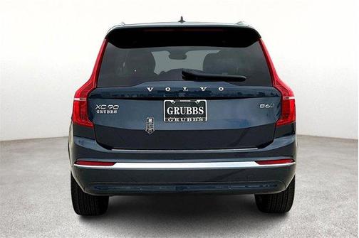 2025 Volvo XC90 B6 Plus 7 Passenger