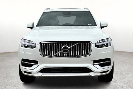 2024 Volvo XC90 Recharge Plug-In Hybrid T8 Ultimate Bright Theme 7-Seater