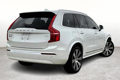 2024 Volvo XC90 Recharge Plug-In Hybrid T8 Ultimate Bright Theme 7-Seater