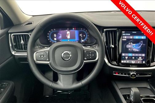 2025 Volvo S60 B5 Core