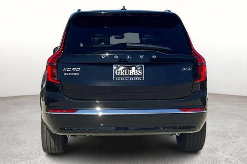 2026 Volvo XC90 B6 Ultra 7-Seater