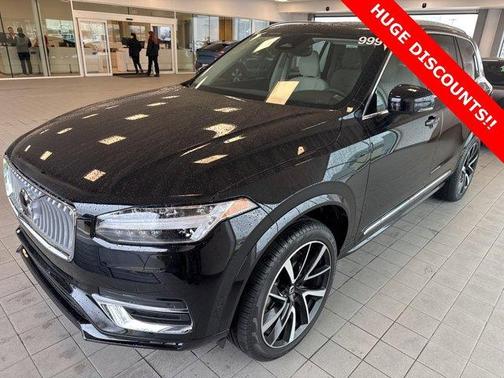 2025 Volvo XC90 B6 Plus 7 Passenger