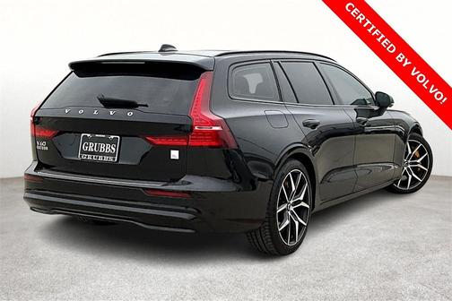 2025 Volvo V60 Plug-In Hybrid T8 Polestar Engineered