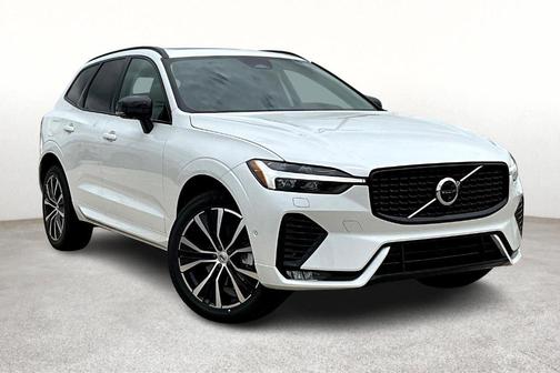 2025 Volvo XC60 B5 Plus