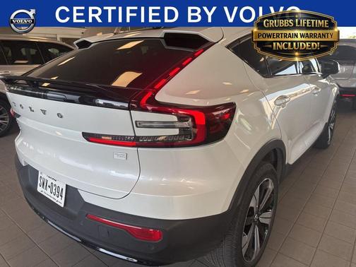 Crystal White 2023 Volvo C40 Recharge Pure Electric Twin Plus