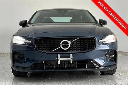 2025 Volvo S60 B5 Plus