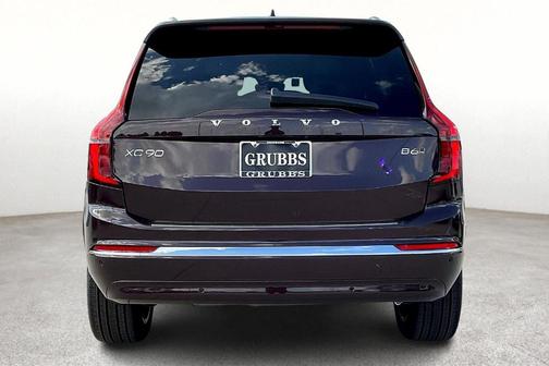 2025 Volvo XC90 B6 Core