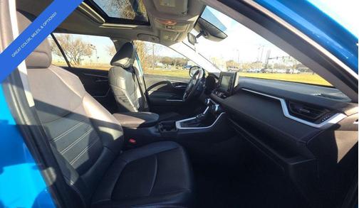 2021 Toyota RAV4 XLE Premium