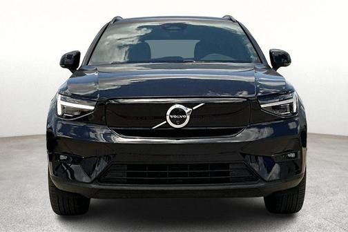 2024 Volvo XC40 Recharge Pure Electric Twin Plus