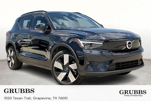 2024 Volvo XC40 Recharge Pure Electric Twin Plus