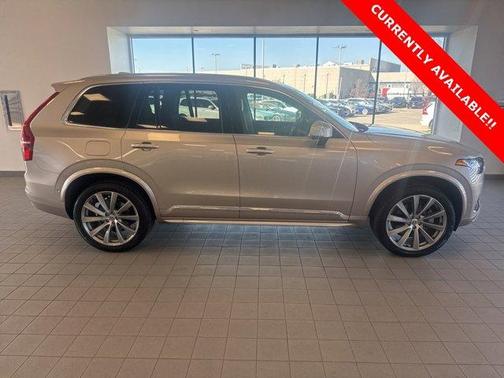 2025 Volvo XC90 B6 Plus 6 Passenger