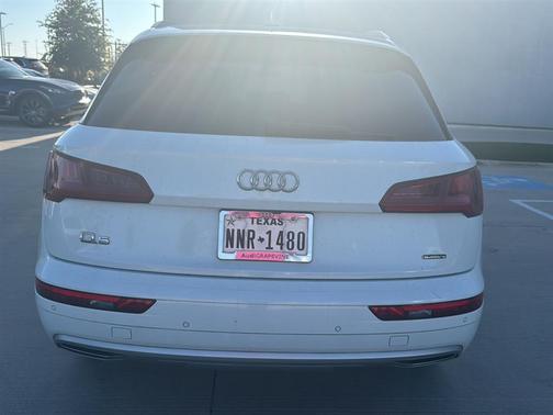 2020 Audi Q5 45 Premium