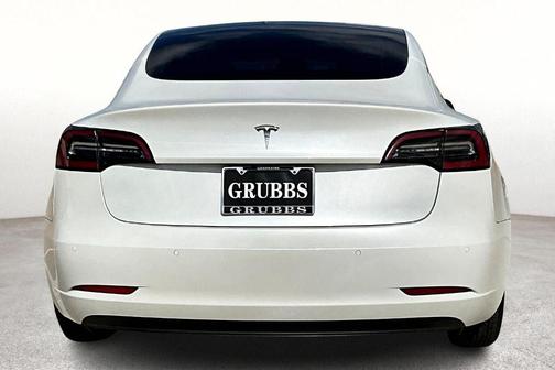 2020 Tesla Model 3 Standard Range