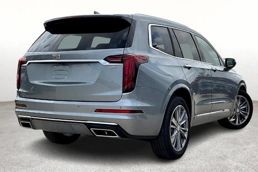 2024 Cadillac XT6 Premium Luxury FWD