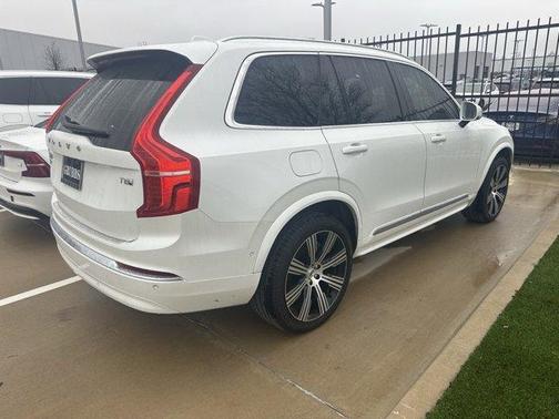 2025 Volvo XC90 Plug-In Hybrid T8 Ultra 7-Seater