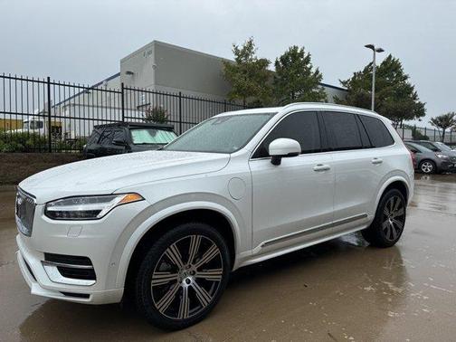 2025 Volvo XC90 Plug-In Hybrid T8 Ultra 7-Seater