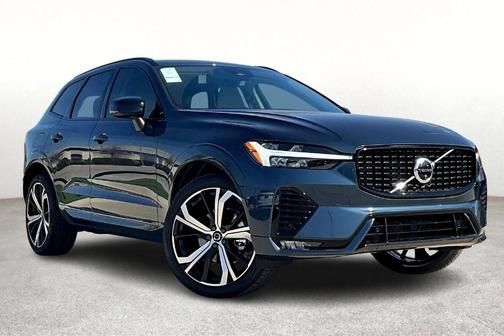 2025 Volvo XC60 B5 Ultra