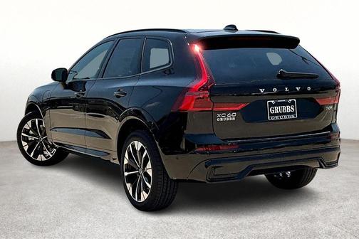 2026 Volvo XC60 Plug-In Hybrid T8 Plus