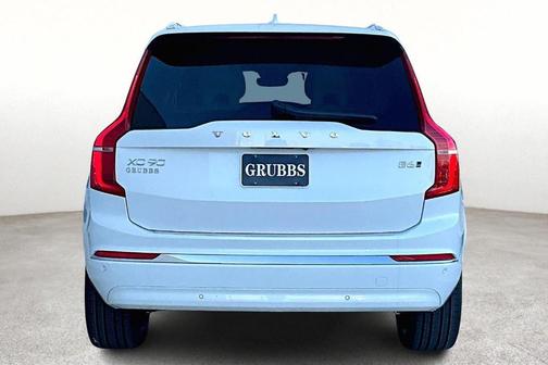 2025 Volvo XC90 B6 Plus 7-Seater