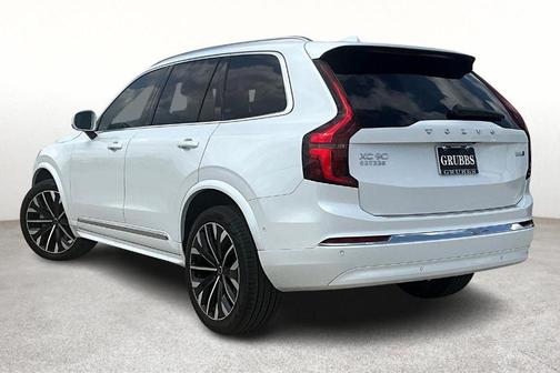 2025 Volvo XC90 B6 Ultra